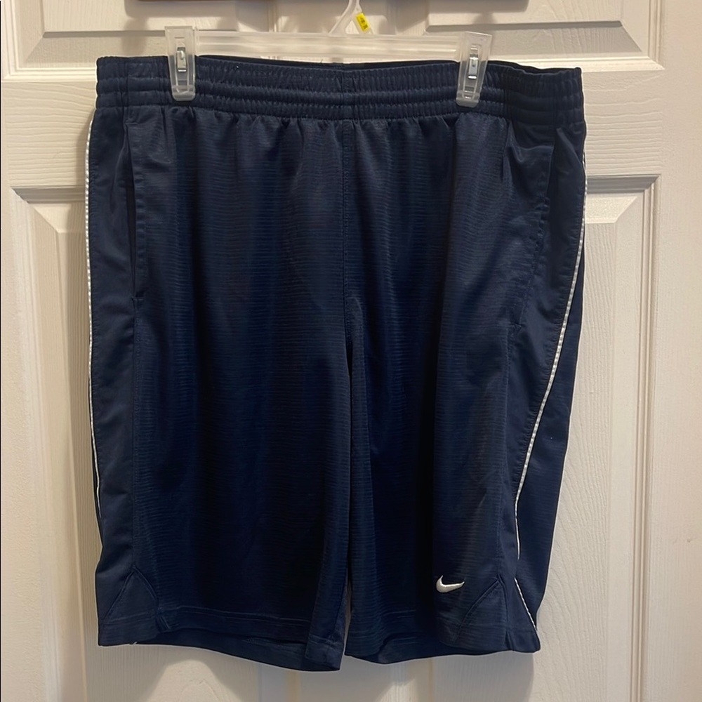 Nike Men's Navy Blue Athletic Shorts